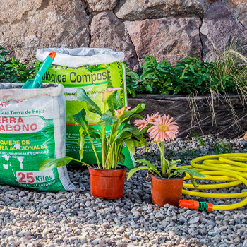 Tierra, Semillas & Fertilizantes