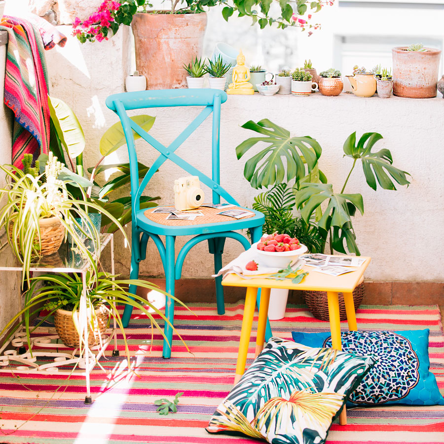 4 simples ideas para sacar partido balcón sillas colores