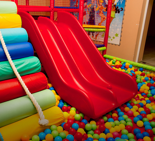 Juegos infantiles y recreación Juegos infantiles y recreación