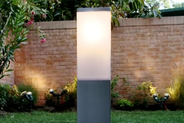 Cmo instalar luces en el jardn?