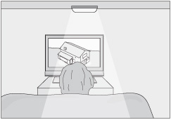Lámpara de techo con luz suave sobre tv